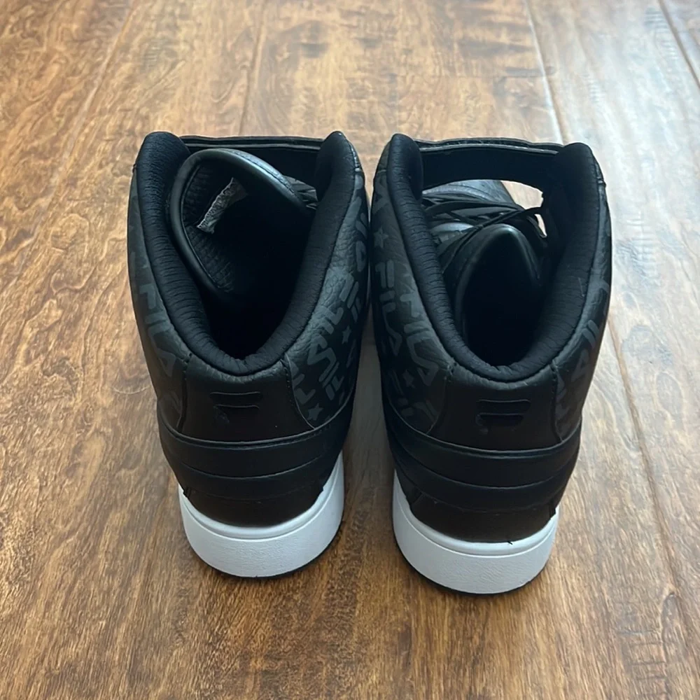Fila High Tops Sneakers Size 12 - Picture 3 of 13